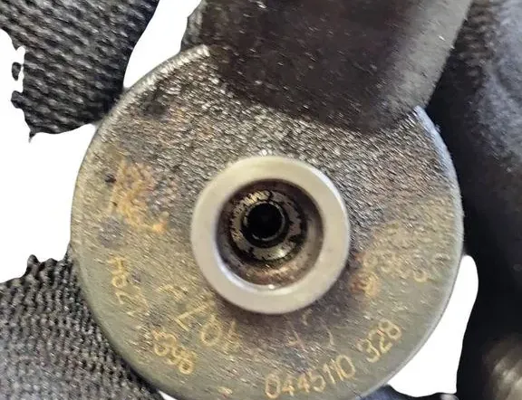 RENAULT Megane 3 generation (2008-2020) Bränsleinsprutare 0445110328 33529857