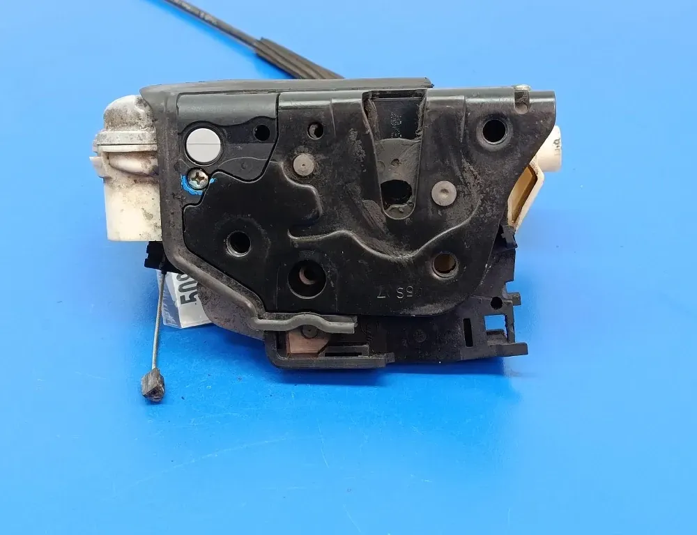 SEAT Leon 2 generation (2005-2012) Främre vänstra dörrlås 1P1837015 34984328