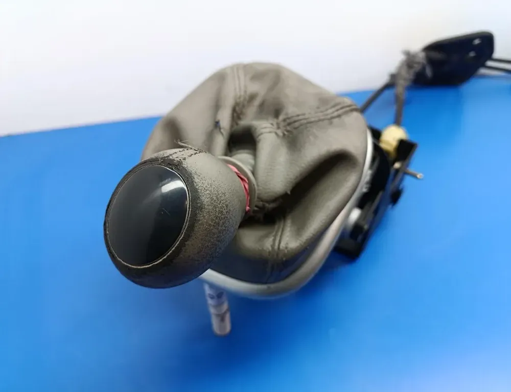 RENAULT Megane 2 generation (2002-2012) Växlingsknopp 8200319068 33516490