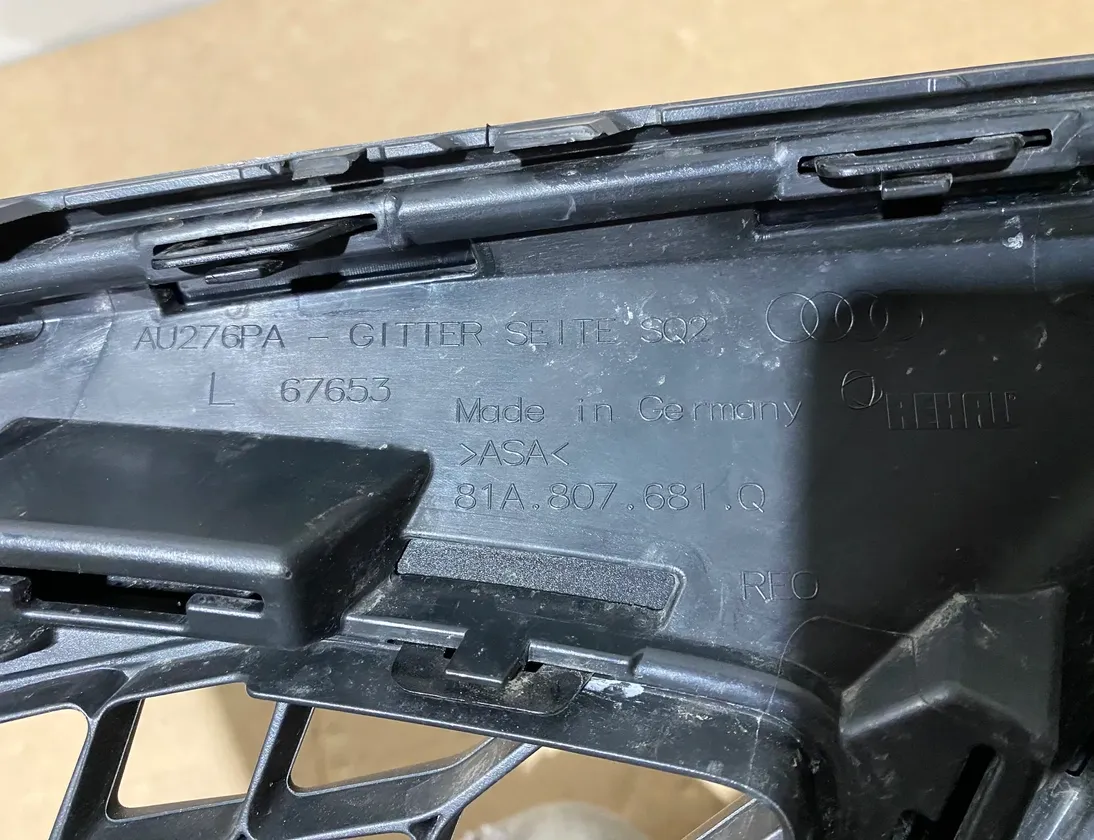 AUDI Q2 1 generation (2016-2024) Främre vänster grill 81A807681Q 34984990
