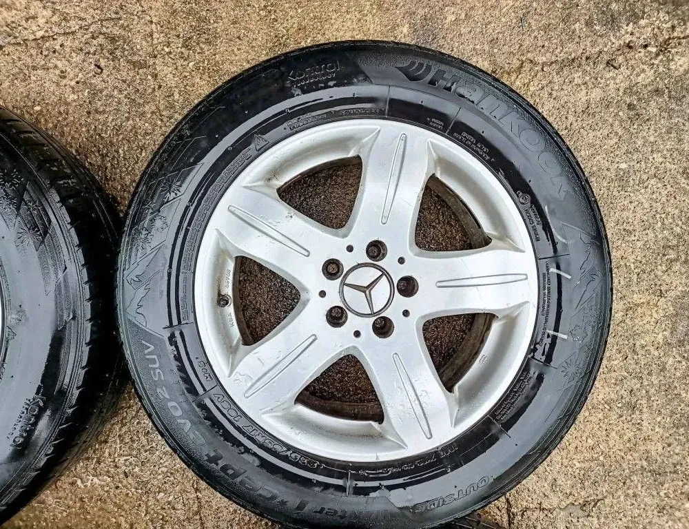 MERCEDES-BENZ R-Class W251 (2005-2017) Hjul 8JX17H2,ET48,23565R17 34306747