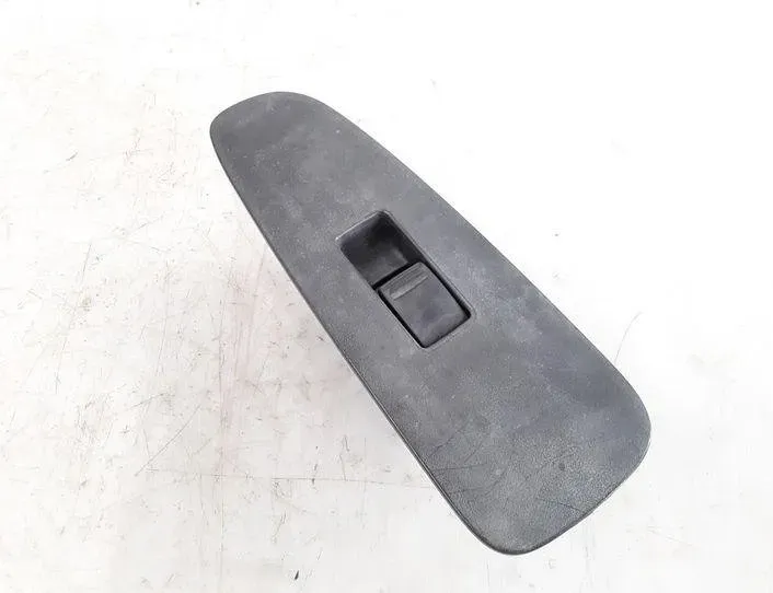 TOYOTA Previa 2 generation (2000-2006) Vänster främre dörrfönsterbrytare 76A047 20726537