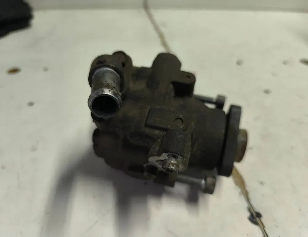 VOLKSWAGEN Transporter T5 (2003-2015) Servostyrningspump B4911041700,26075359,7E0422154E 34778079