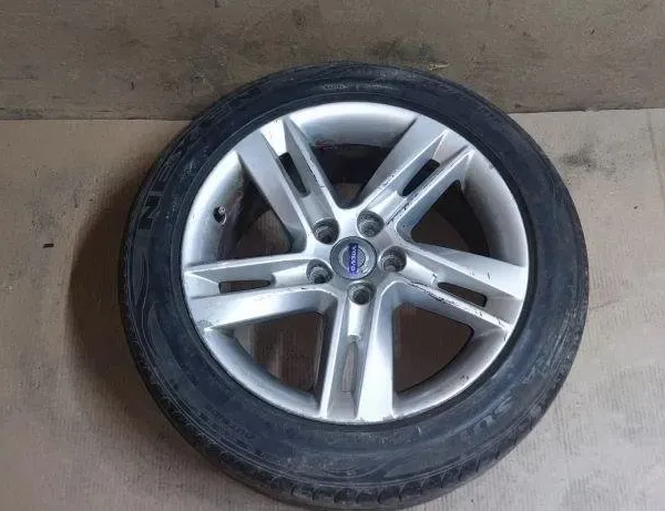 VOLVO S60 2 generation (2010-2020) Hjuluppsättning 31381412 30649111