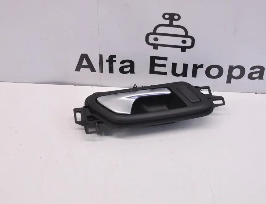 VOLKSWAGEN Amarok 1 generation (2010-2022) Bakre höger dörr Inre handtagsram 2H0837114D 2332631