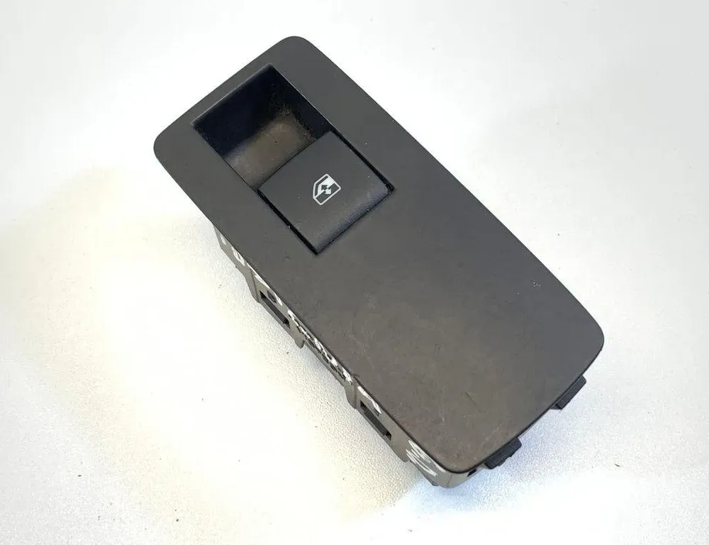 OPEL Insignia A (2008-2016) Vänster främre dörrfönsterbrytare 13301888 30673186