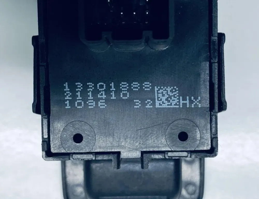 OPEL Insignia A (2008-2016) Vänster främre dörrfönsterbrytare 13301888 30686279