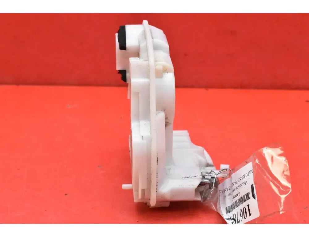 MITSUBISHI ASX 1 generation (2010-2020) Bakre vänstra dörrlås 34984778