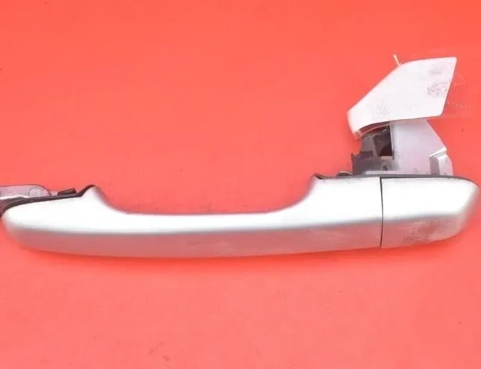 VOLVO XC70 1 generation (1998-2007) Bakre högra dörrens yttre handtag VOLVO 22090883