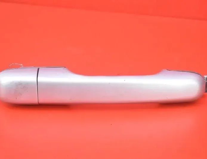 VOLVO XC70 1 generation (1998-2007) Bakre högra dörrens yttre handtag VOLVO 22090883