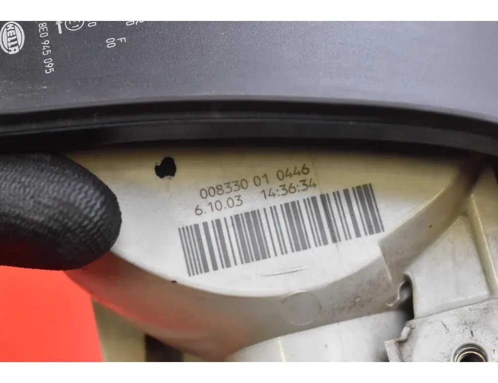 AUDI A4 B6/8E (2000-2005) Vänster bakljus bak 8E0945095 33504207