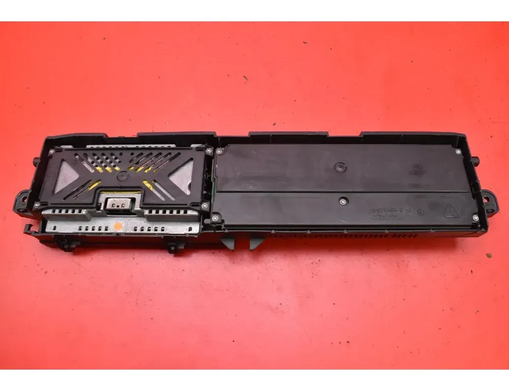 RENAULT Megane 2 generation (2002-2012) Hastighetsmätare P8200487228A 33510595