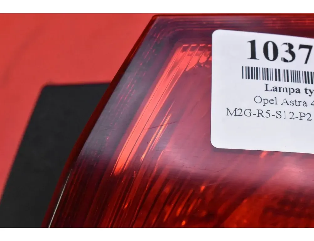 OPEL Astra J (2009-2020) Bakre höger bakljuslampa 13282243 33516935