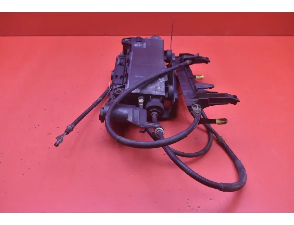 RENAULT Megane 2 generation (2002-2012) Handbromshandtag 8200571485 33525812