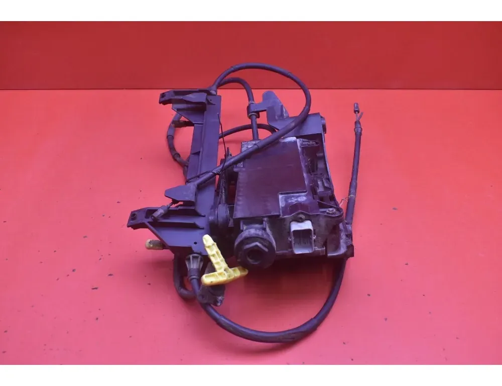 RENAULT Megane 2 generation (2002-2012) Handbromshandtag 8200571485 33525812