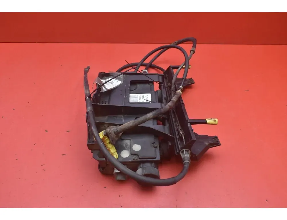 RENAULT Megane 2 generation (2002-2012) Handbromshandtag 8200571485 33525812