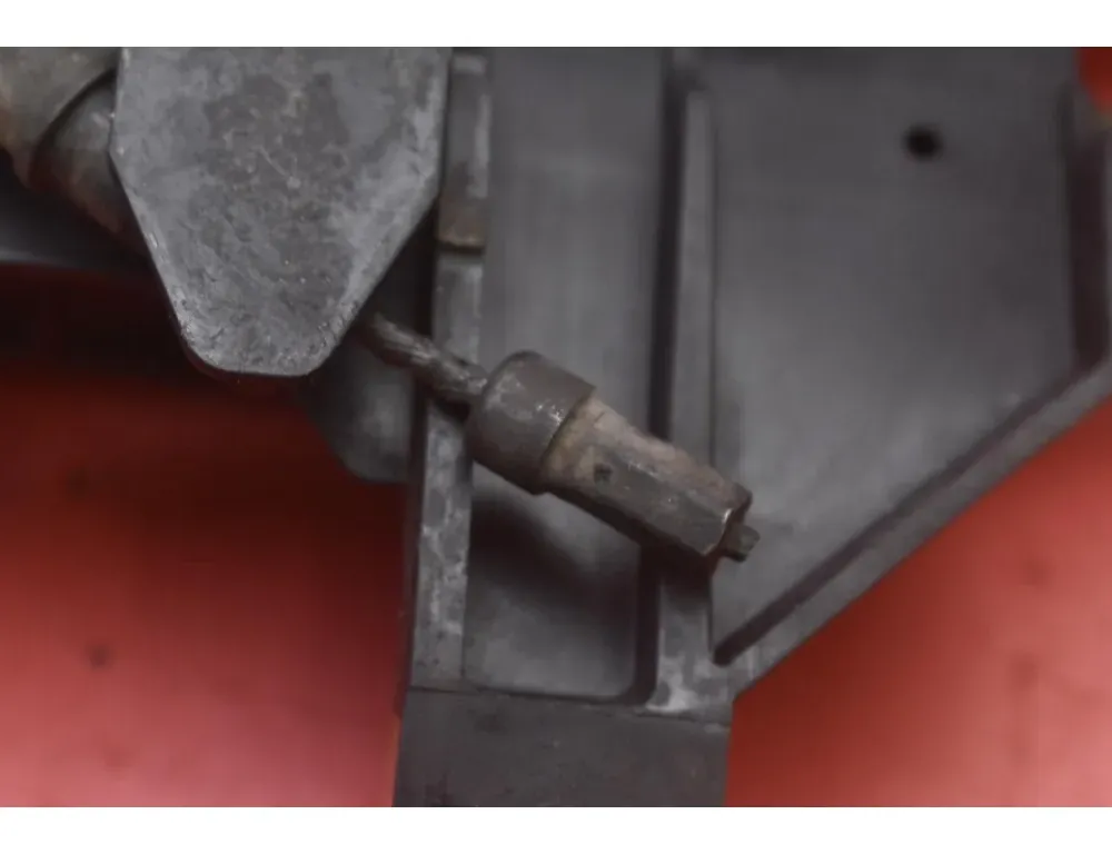 RENAULT Megane 2 generation (2002-2012) Handbromshandtag 8200571485 33525812