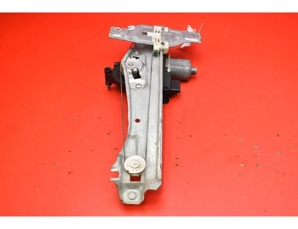 PEUGEOT 2008 1 generation (2013-2020) Fönsterlyftare till vänster bak 9673154280 34984503