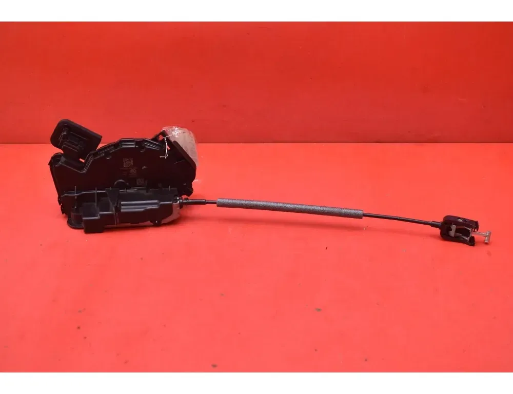 SKODA Fabia 3 generation (2014-2021) Bakre höger dörrlås 5TA839016Q 34984912