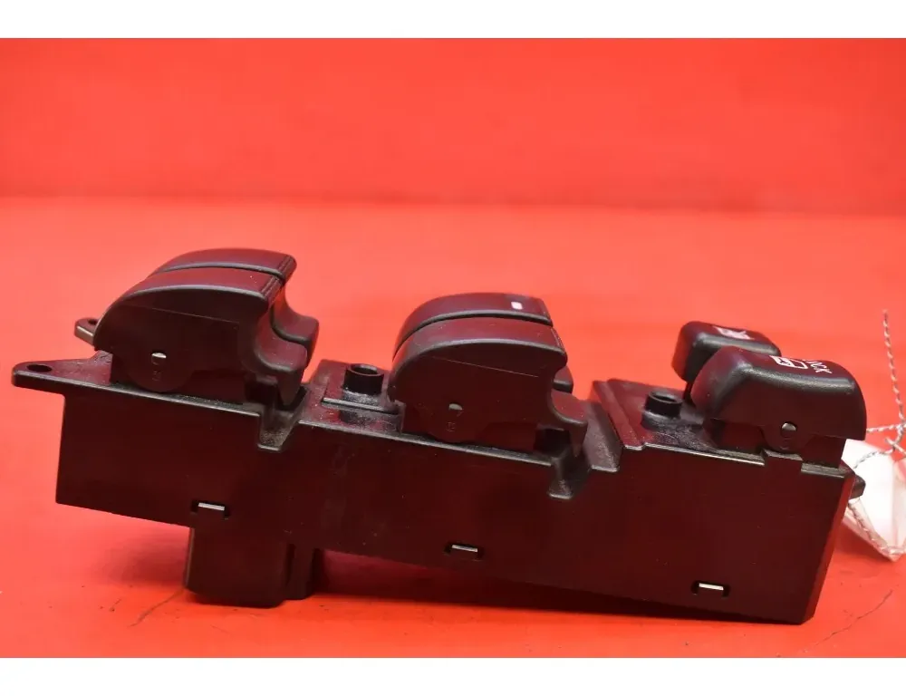 MITSUBISHI ASX 1 generation (2010-2020) Vänster främre dörrfönsterbrytare 8608A207 34984781