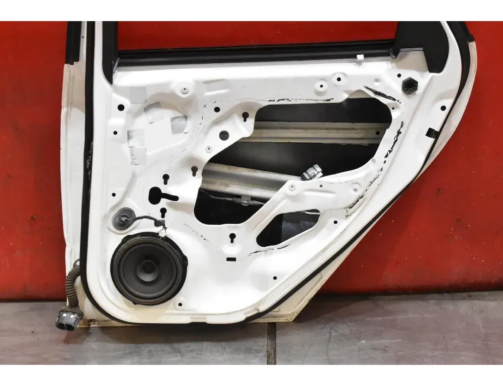 FORD Focus 2 generation (2004-2011) Höger bakdörr 34984683