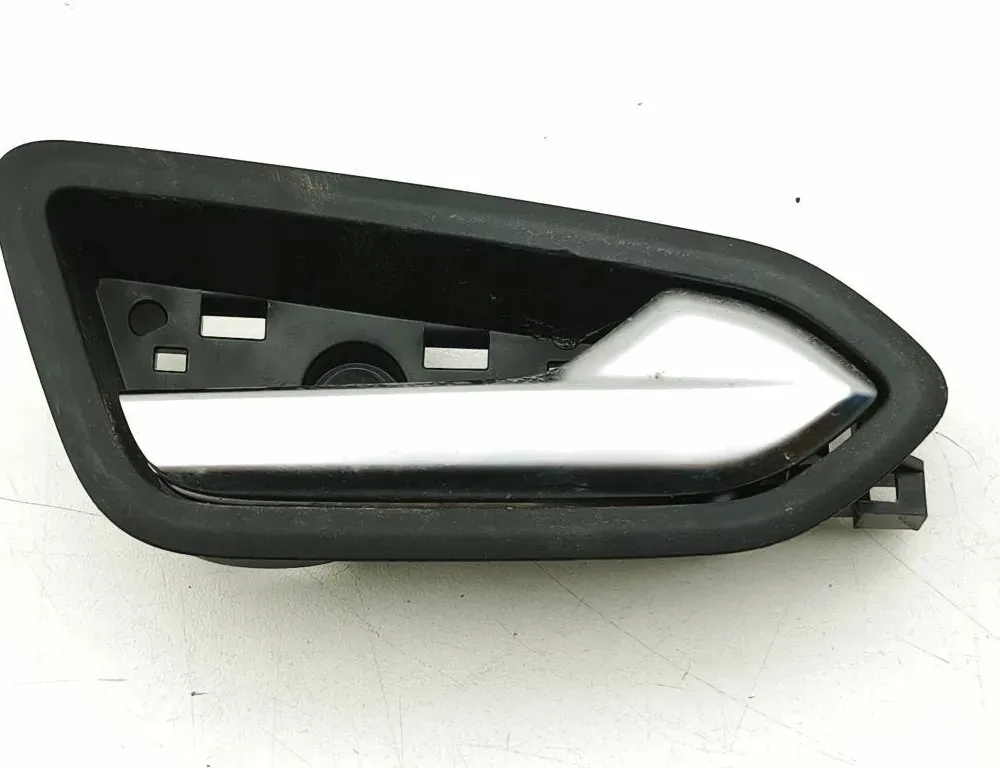 RENAULT Captur 2 generation (2019-2023) Vänster bakre inre öppningshandtag 826721378R 33491165