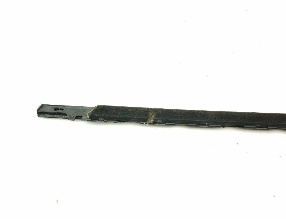 RENAULT Captur 2 generation (2019-2023) Fönsterlister för vänster bakdörr 828206542R 33492127