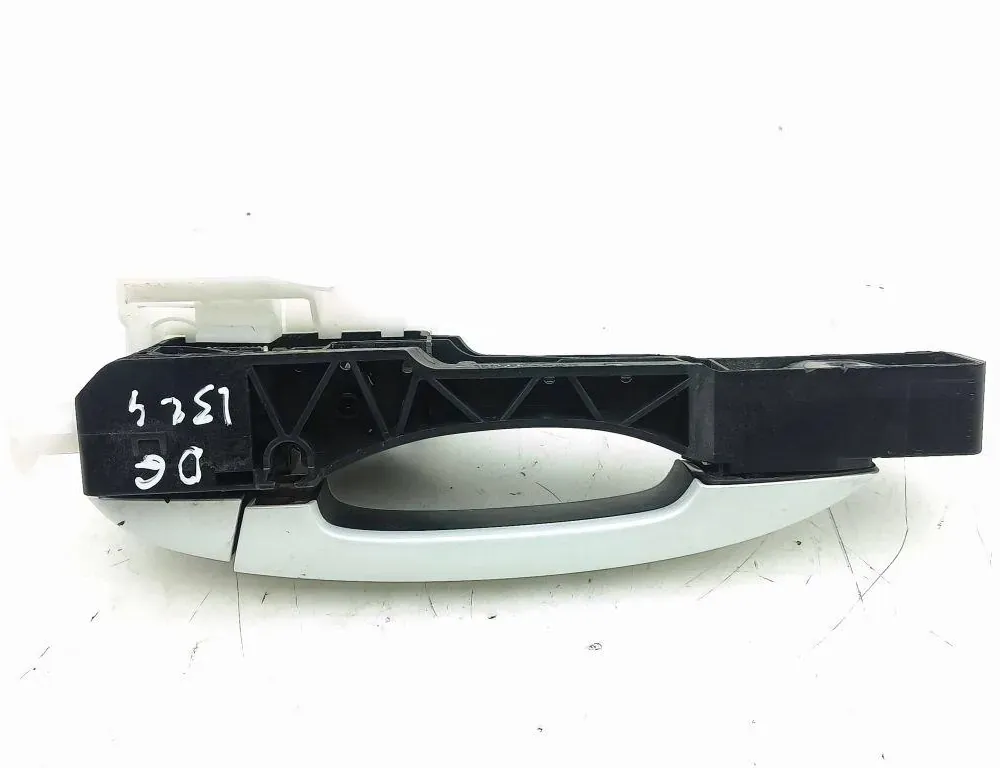 RENAULT Captur 2 generation (2019-2023) Bakre högra dörrens yttre handtag 8060604192,806065425R 33492221