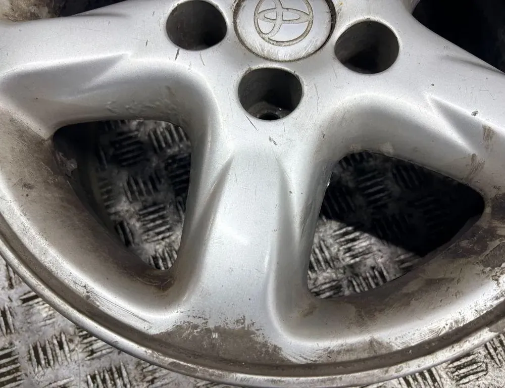 TOYOTA RAV4 2 generation (XA20) (2000-2006) Hjuluppsättning 34959810