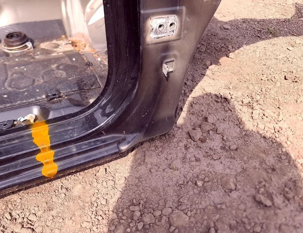 NISSAN Navara D23 (2015-2023) Främre höger fjärdedel 34957175