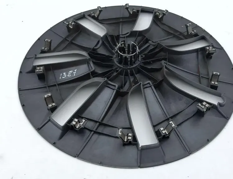 TESLA Model Y 1 generation (2020-2024) Hjulskydd 104423500B 34961140