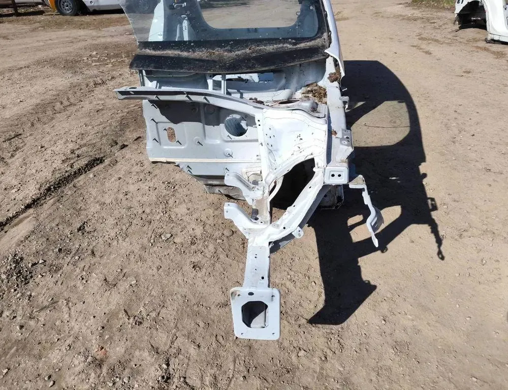 HYUNDAI Främre vänstra kvarten 34950506