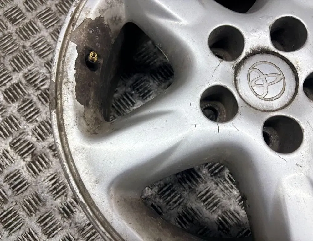 TOYOTA RAV4 2 generation (XA20) (2000-2006) Hjuluppsättning 34959810