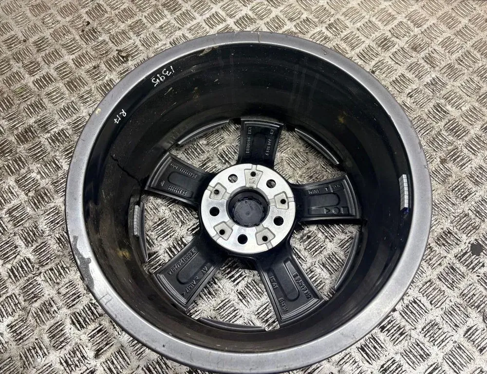 MINI Countryman Hjul 6898044 34961394