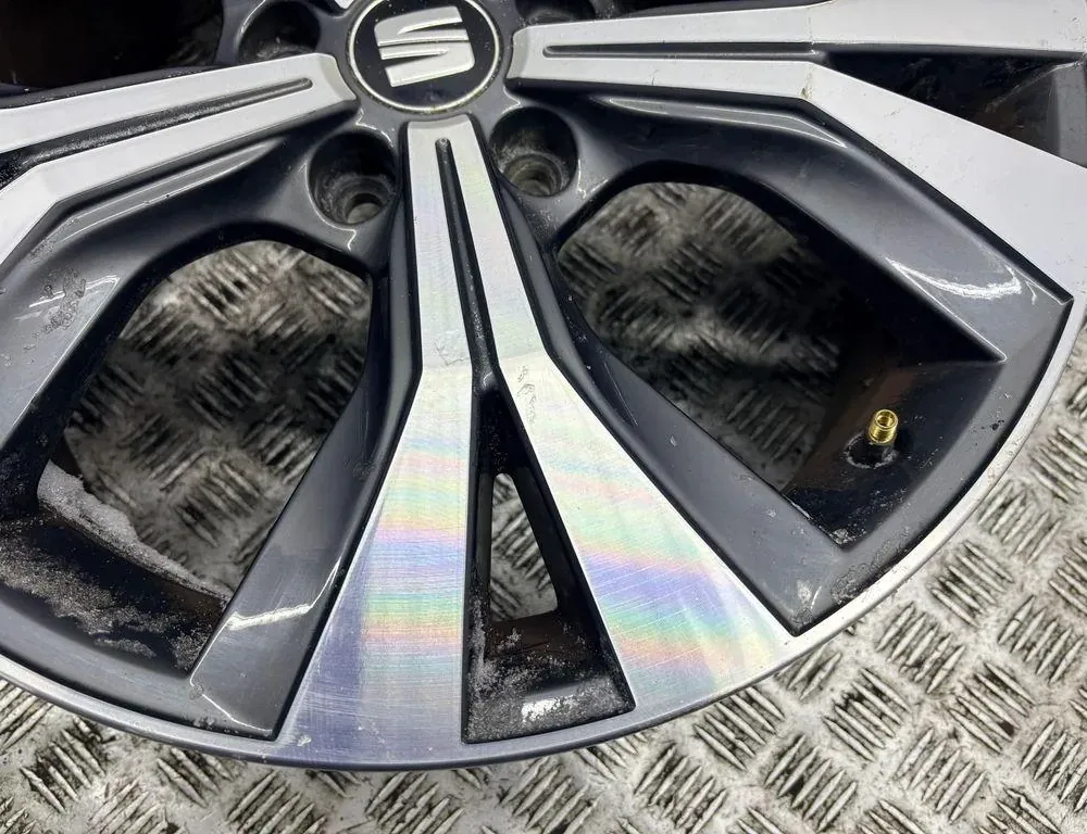 SEAT Ateca 1 generation (2016-2024) Hjuluppsättning 575601025AC 34959981