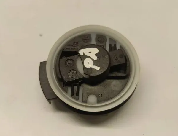 VOLKSWAGEN Variant VII TDI (2014-2024) Höger bakre stötsensor 5Q0959354 33328735