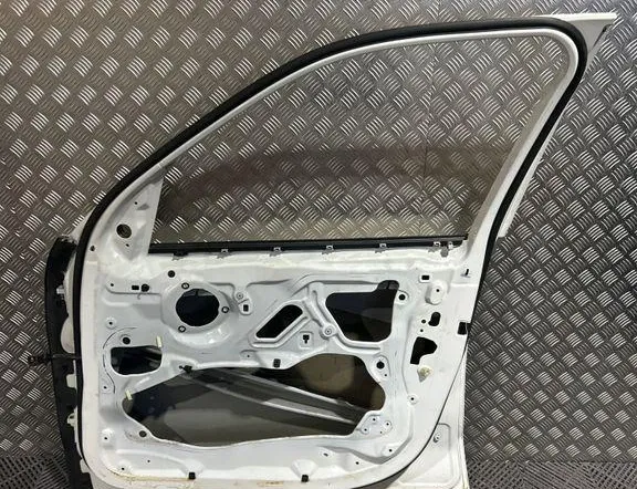 BMW X5 F15 (2013-2018) Höger främre dörr 34986152