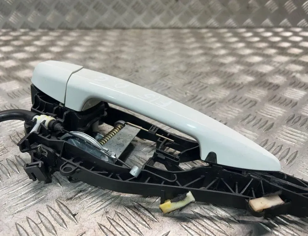 BMW X5 F15 (2013-2018) Bakre högra dörrens yttre handtag 7381874 34985994
