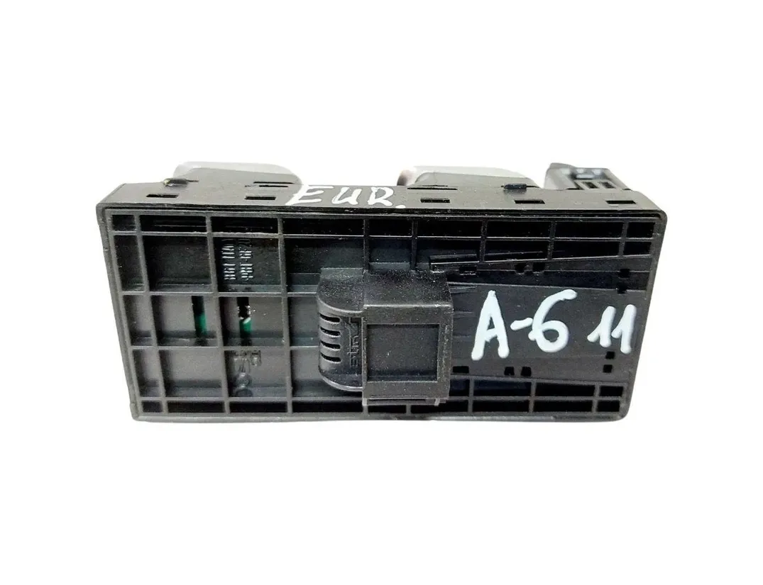 AUDI A6 C8/4K (2018-2024) Bakre höger dörrfönsterkontrollbrytare 4G0959851 30157181