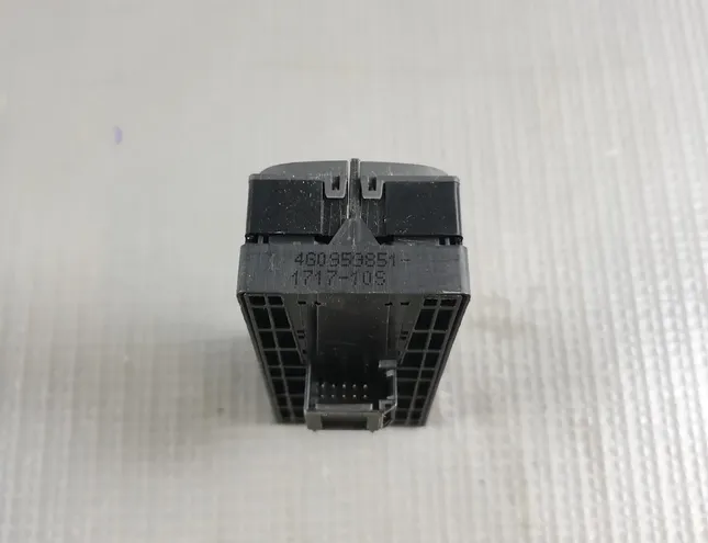 AUDI A6 C7/4G (2010-2020) Vänster främre dörrfönsterbrytare 4G0959851 27345862