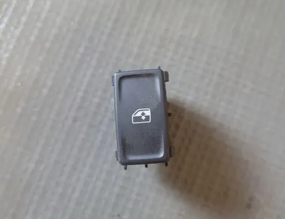 SKODA Octavia 3 generation (2013-2020) Vänster främre dörrfönsterbrytare 5E0959855A 33214412