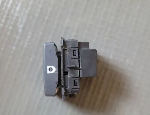 SKODA Octavia 3 generation (2013-2020) Vänster främre dörrfönsterbrytare 5E0959855A 33214413