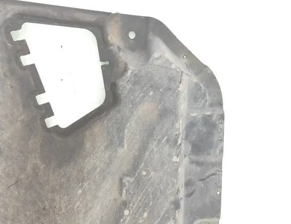 BMW 3 Series E90/E91/E92/E93 (2004-2013) Bakre mittenbottenskydd 7164155 33228827