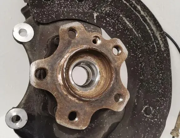 BMW 7 Series G11/G12 (2015-2023) Främre höger hjulnav 33178626