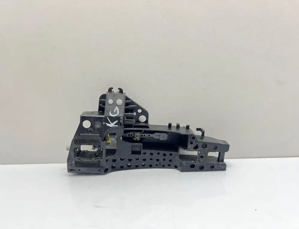 AUDI A6 C8/4K (2018-2024) Bakre vänstra dörrens yttre handtag 4H0837885 31995516