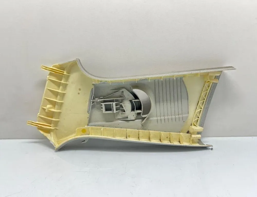 AUDI A6 C8/4K (2018-2024) Vänster sida B-stolp 4G0867244 31995630