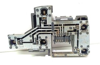 FORD Mondeo 3 generation (2000-2007) Bakljuskontakter 93BG13N004DB 31398859