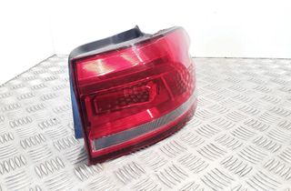 VOLKSWAGEN Touran 3 generation (2015-2023) Bakre höger bakljuslampa 5TA945096A 29786141