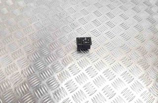 SUBARU Impreza 2 generation (2000-2007) Omkopplare för spegeljustering 32584197