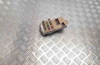 SUBARU Impreza 2 generation (2000-2007) Säkringsdosa 980825 32586535